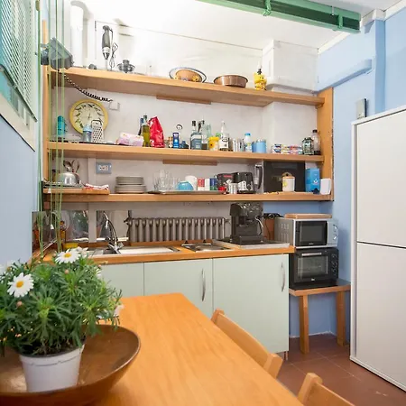 Central Sestri 2 Bedrooms