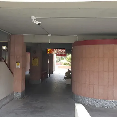 Central Sestri 2 Bedrooms 公寓式酒店 *