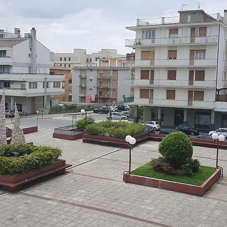 Central Sestri 2 Bedrooms 公寓式酒店 东塞斯特里
