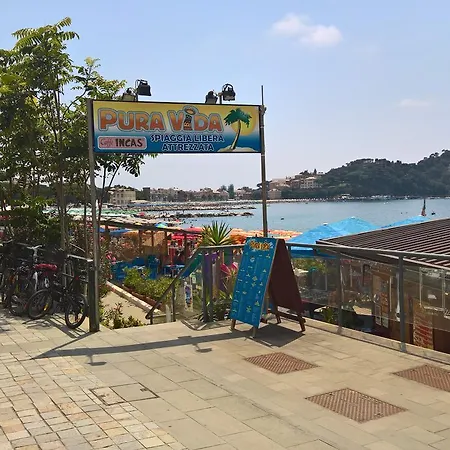 Central Sestri 2 Bedrooms *