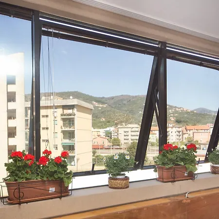 Appart hôtel Central Sestri 2 Bedrooms