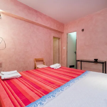 Appart hôtel Central Sestri 2 Bedrooms *
