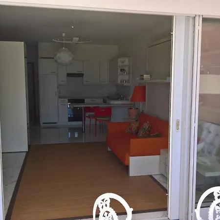 Central Sestri 2 Bedrooms Appart hôtel *