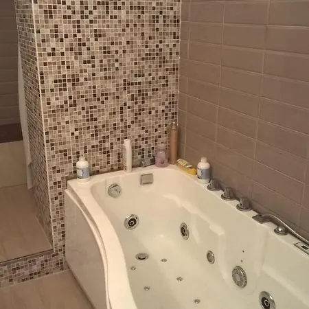 Central Sestri 2 Bedrooms Appart hôtel *